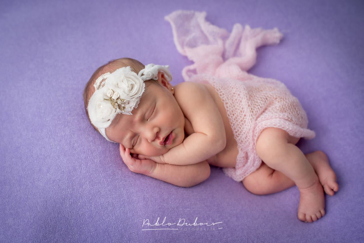 Fotos newborn para Alfonsina, bebe de 10 días de vida, Pablo Dubois Fotografía